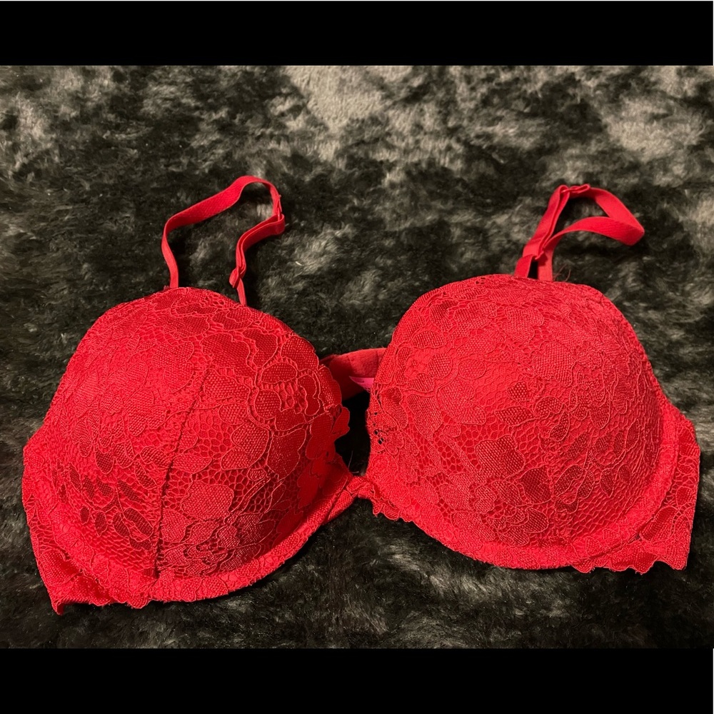 NWOT *new condition* 💋Radiant red La senza bra